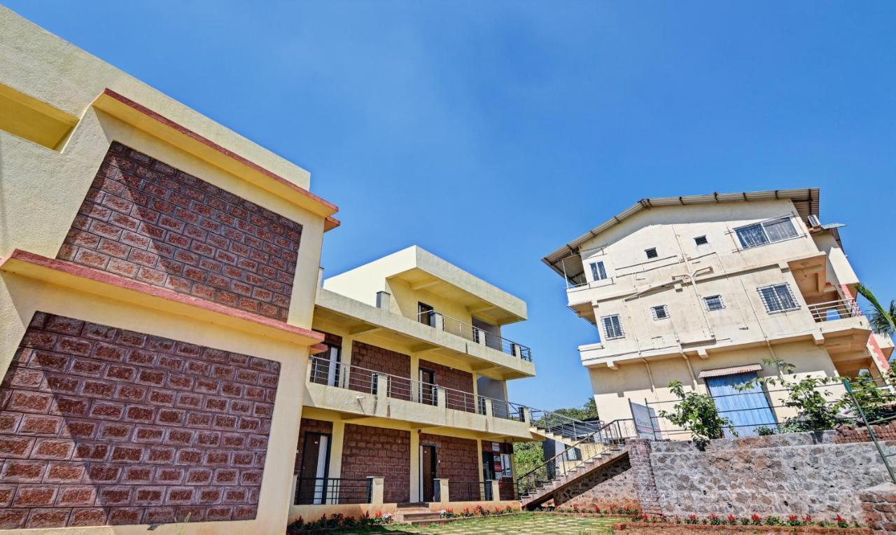 Aditya Hill View Inn Mahābaleshwar Buitenkant foto